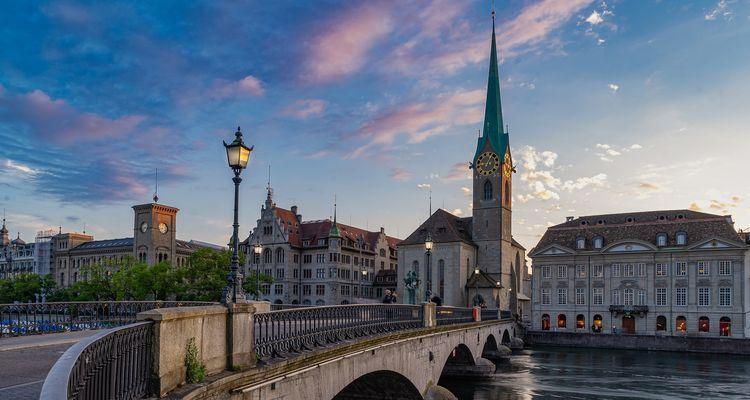 7 Perjalanan Sehari Terbaik dari Zurich Swiss